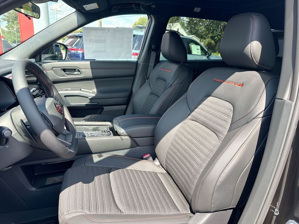 New 2026 Nissan Pathfinder Rock Creek - photo - 22