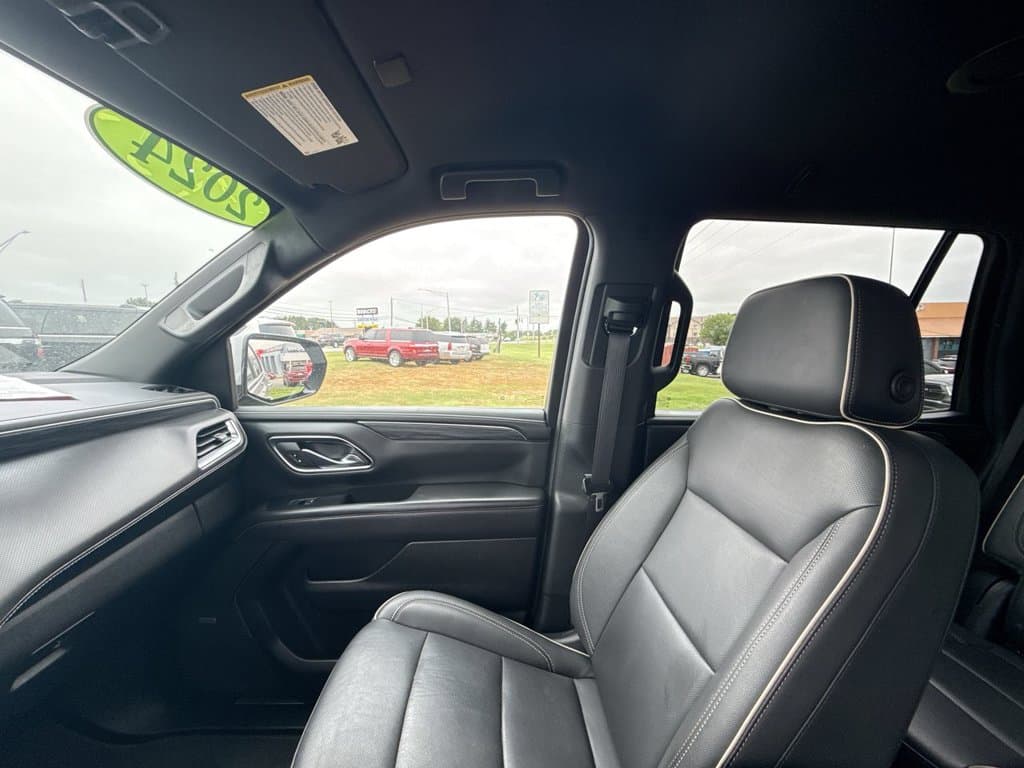 Pre-Owned 2024 GMC Yukon SLT - photo - 32