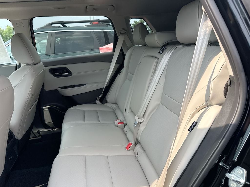 New 2026 Nissan Rogue Dark Armor - photo - 19