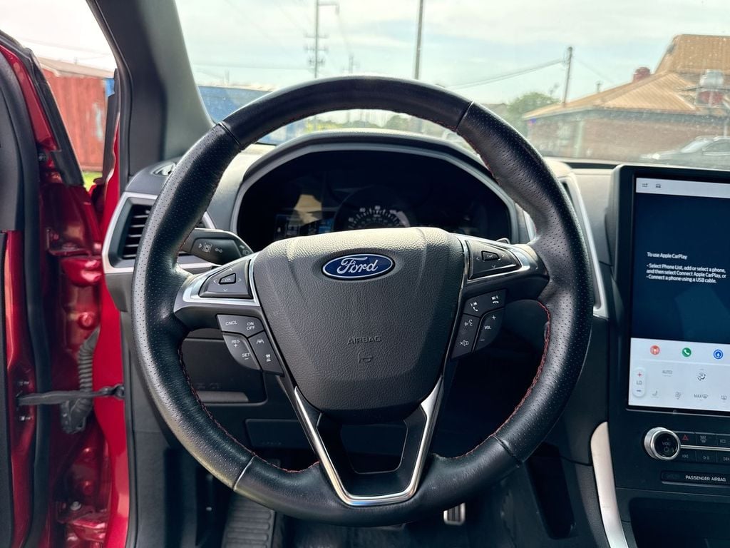Pre-Owned 2022 Ford Edge ST Line - photo - 22