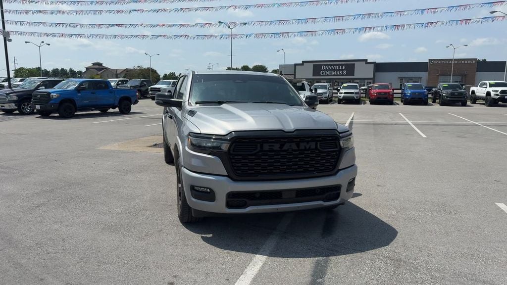 Pre-Owned 2025 Ram 1500 Big Horn/Lone Star - photo - 8