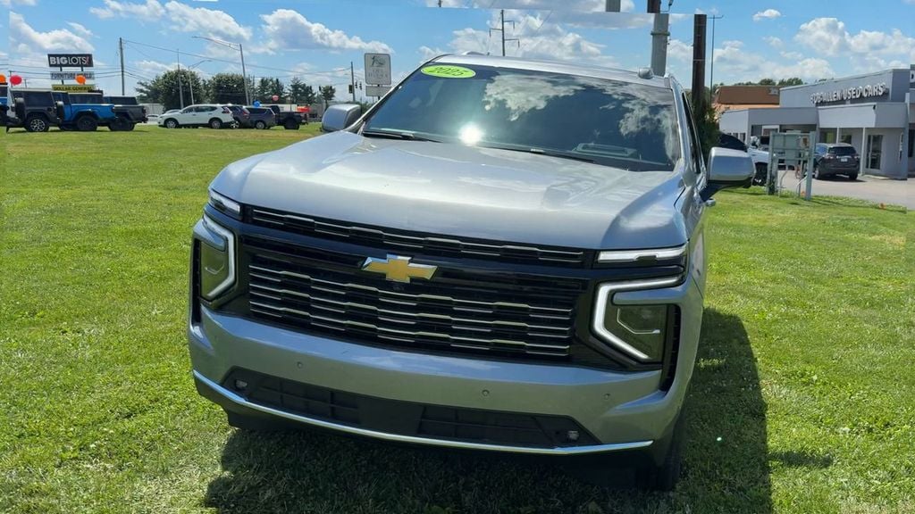 Pre-Owned 2025 Chevrolet Tahoe High Country - photo - 1