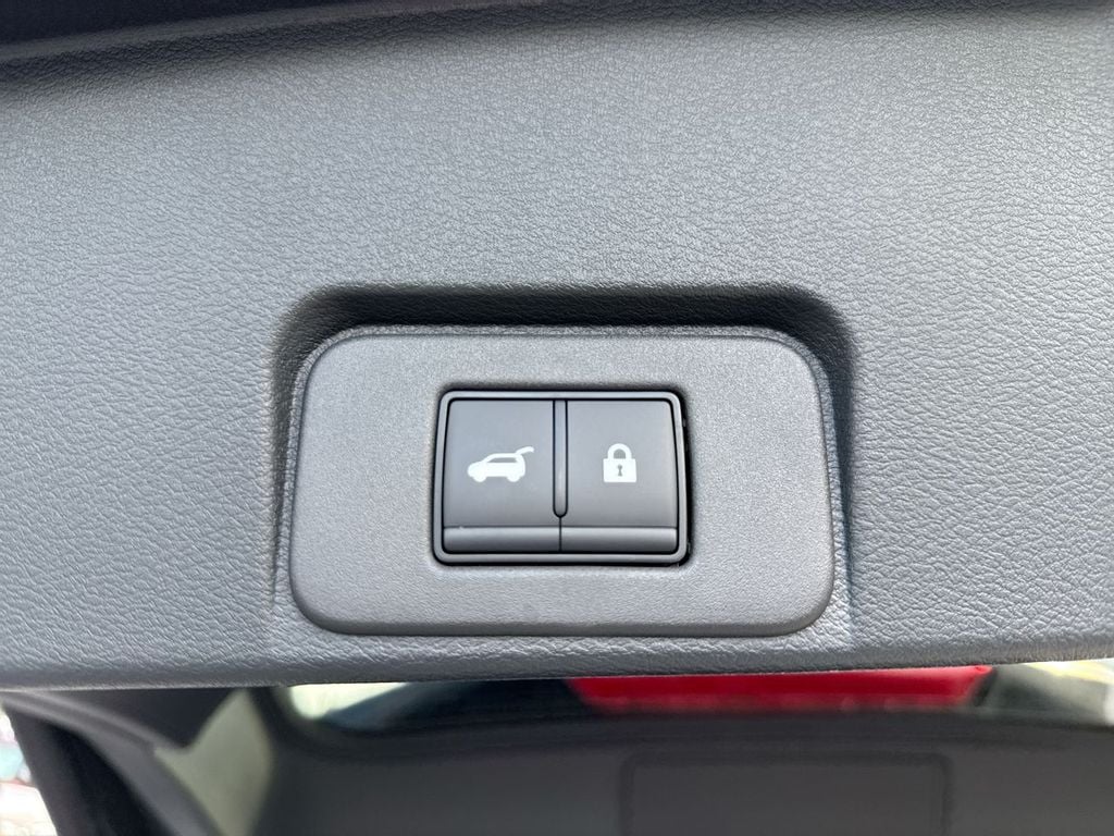 New 2026 Nissan Rogue Platinum - photo - 17