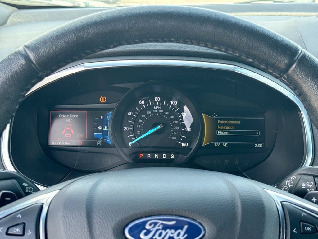 Pre-Owned 2020 Ford Edge Titanium - photo - 16