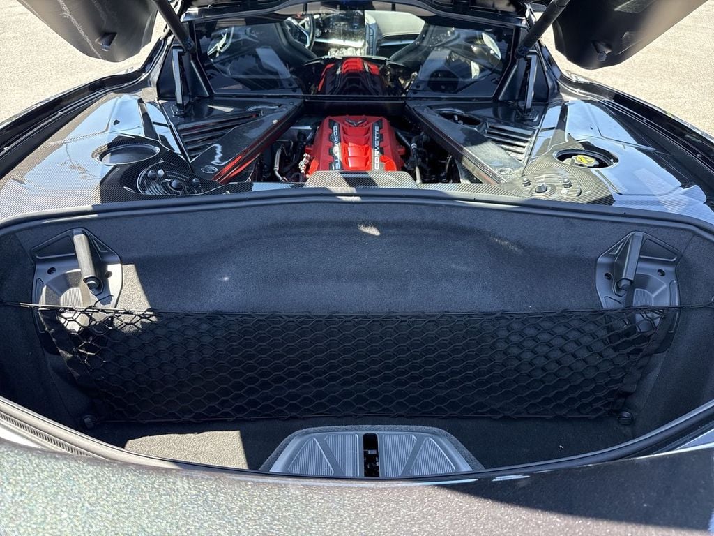 Pre-Owned 2025 Chevrolet Corvette Stingray - photo - 16
