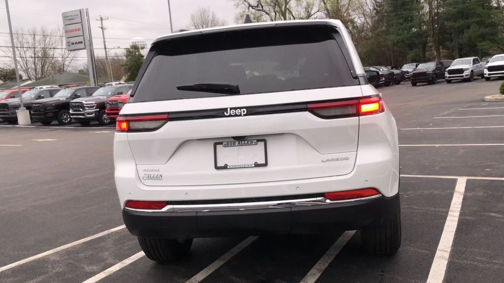 New 2026 Jeep Grand Cherokee Laredo X - photo - 6