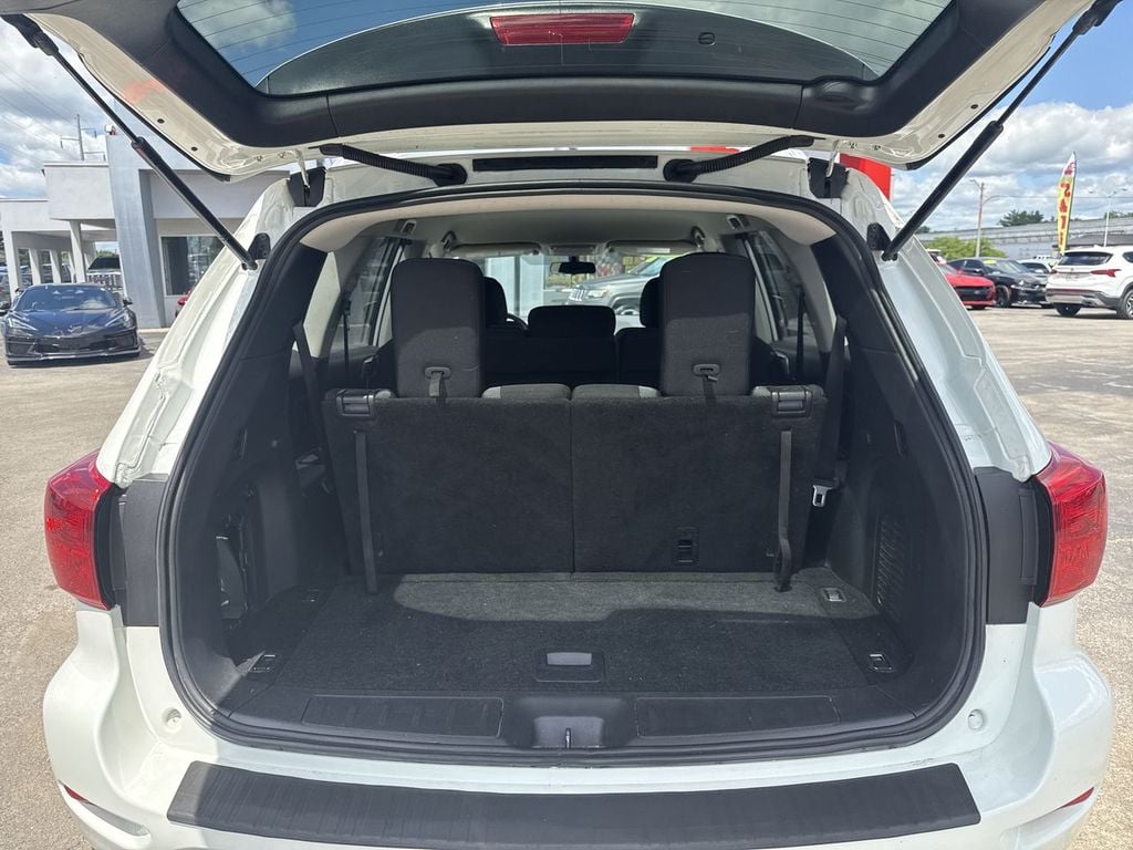 Pre-Owned 2018 Nissan Pathfinder S - photo - 16
