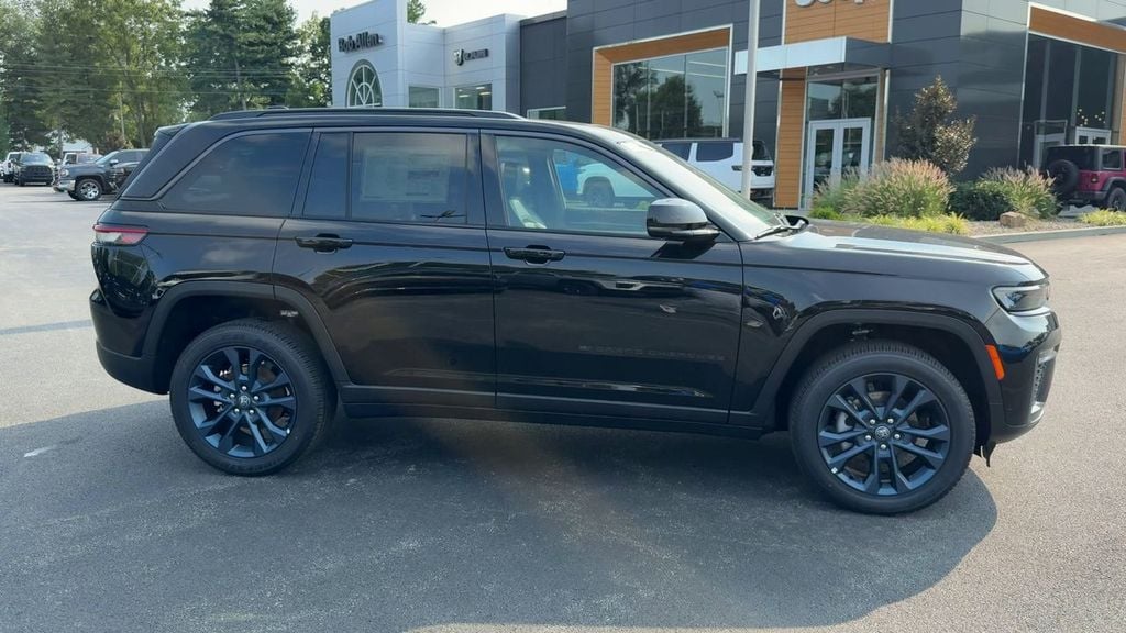 New 2026 Jeep Grand Cherokee - photo - 7