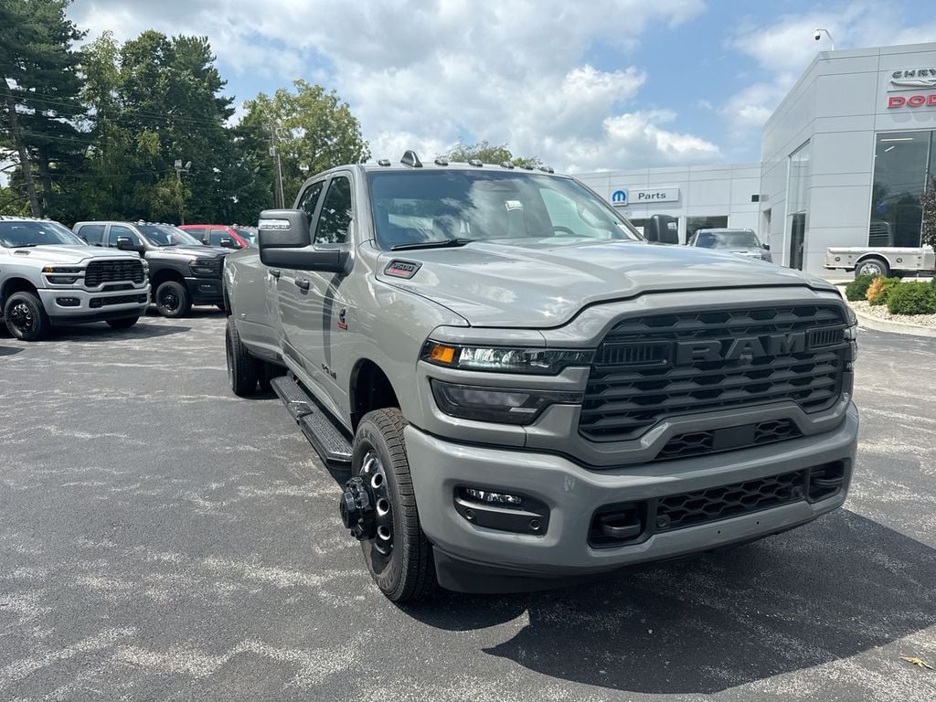 New 2026 Ram 3500 Big Horn - photo - 14