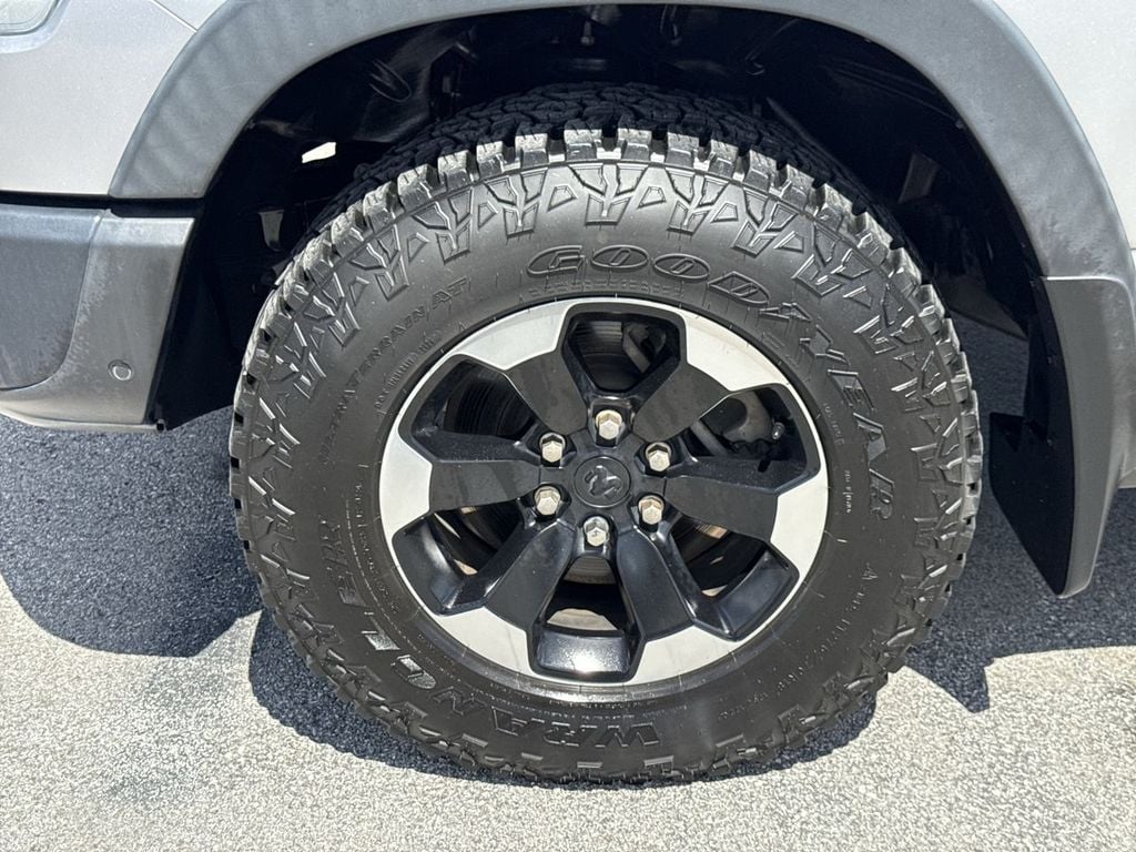 Pre-Owned 2020 Ram 1500 Rebel - photo - 9