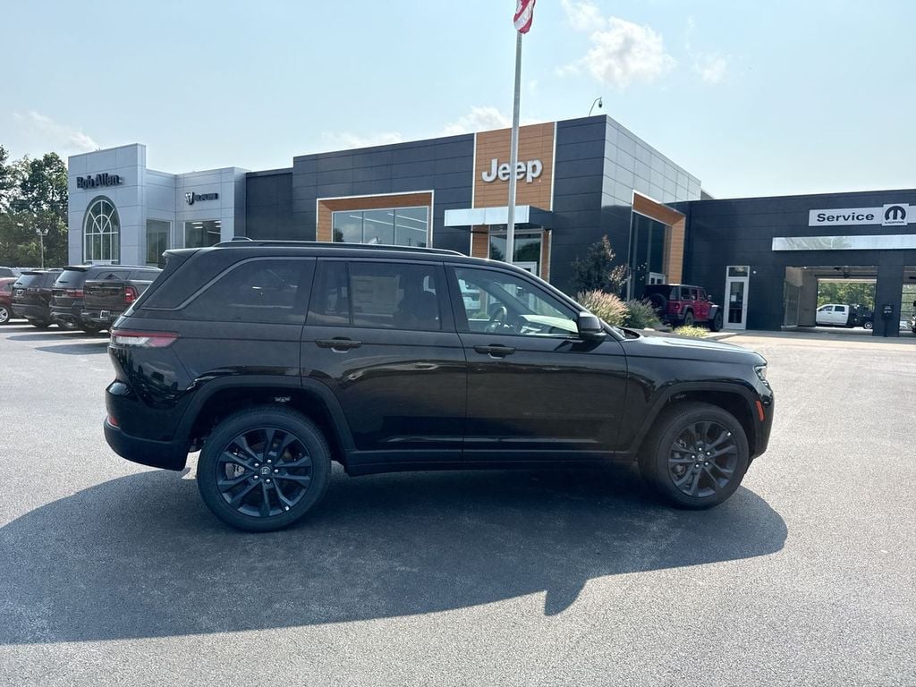 New 2026 Jeep Grand Cherokee - photo - 13