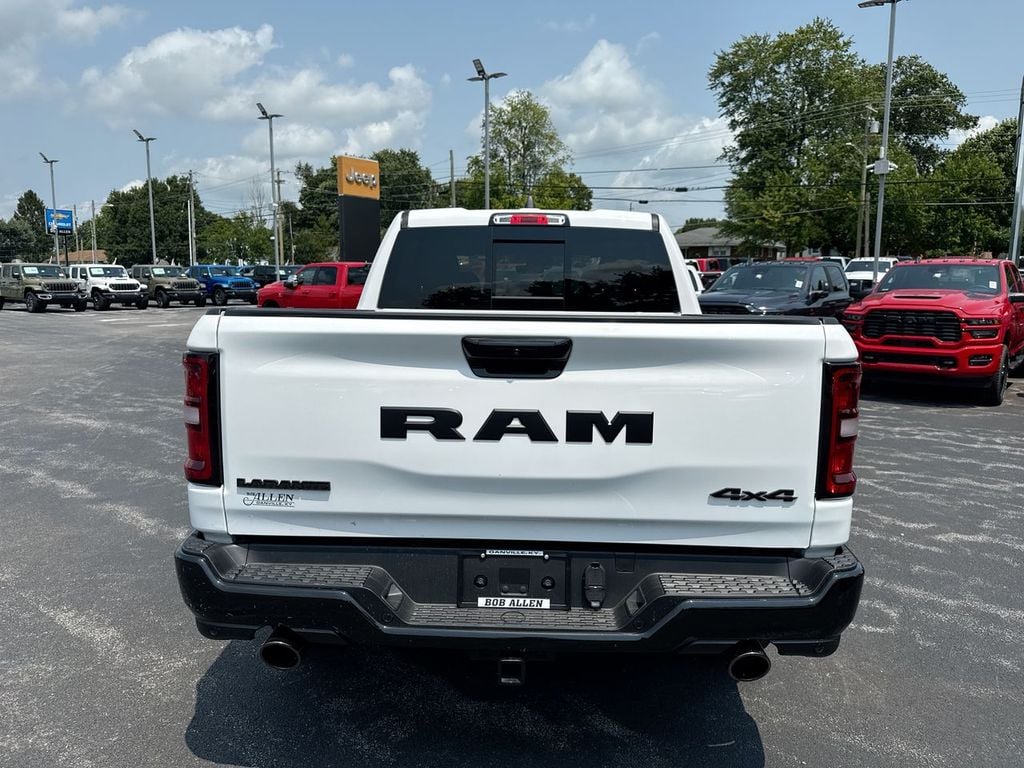 New 2026 Ram 1500 Laramie - photo - 18