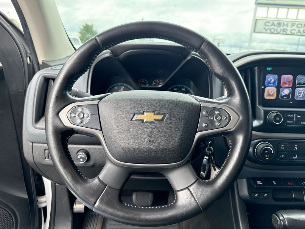 Pre-Owned 2017 Chevrolet Colorado Z71 - photo - 14
