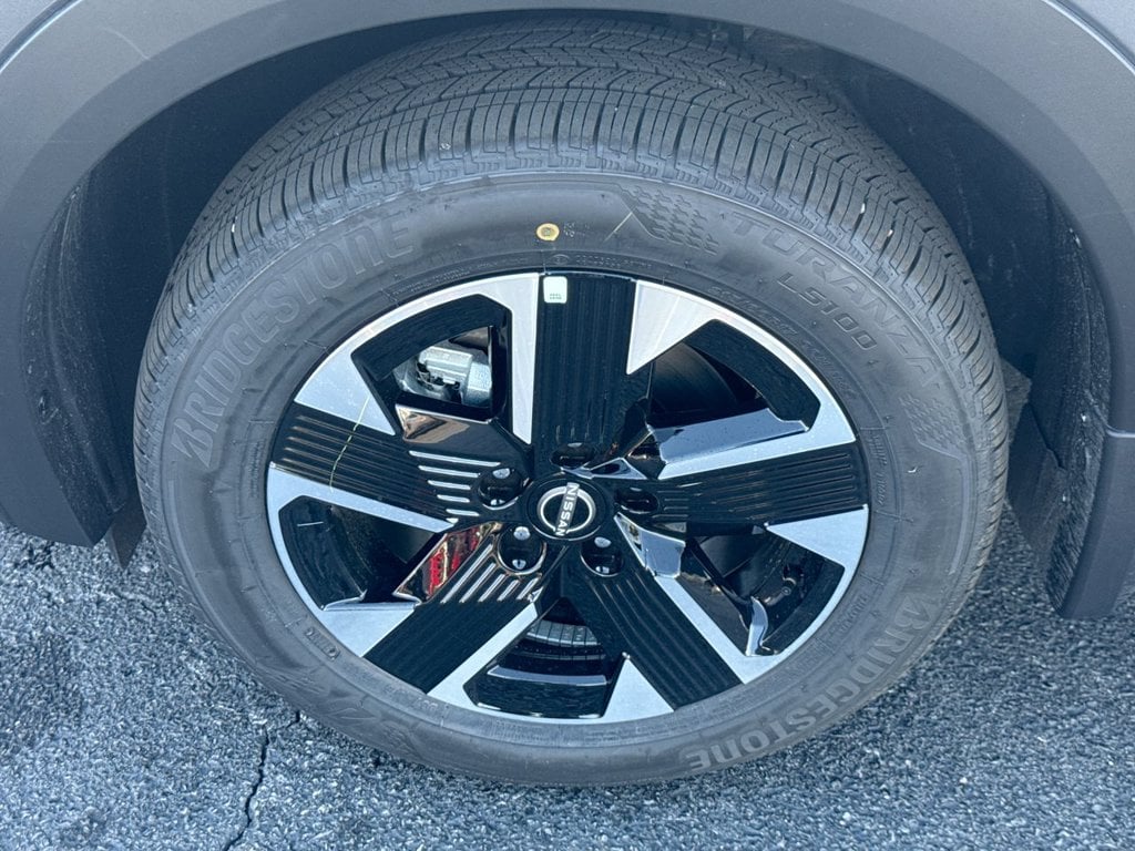 New 2027 Nissan Kicks SV - photo - 9