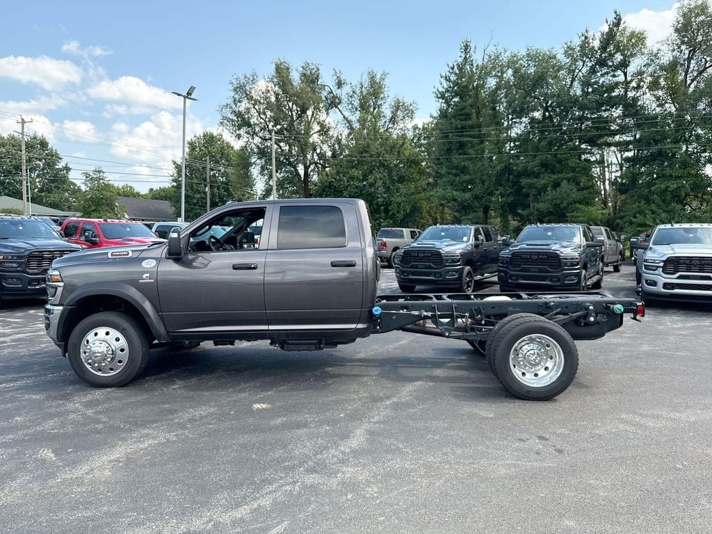 New 2026 Ram 4500HD Tradesman - photo - 10