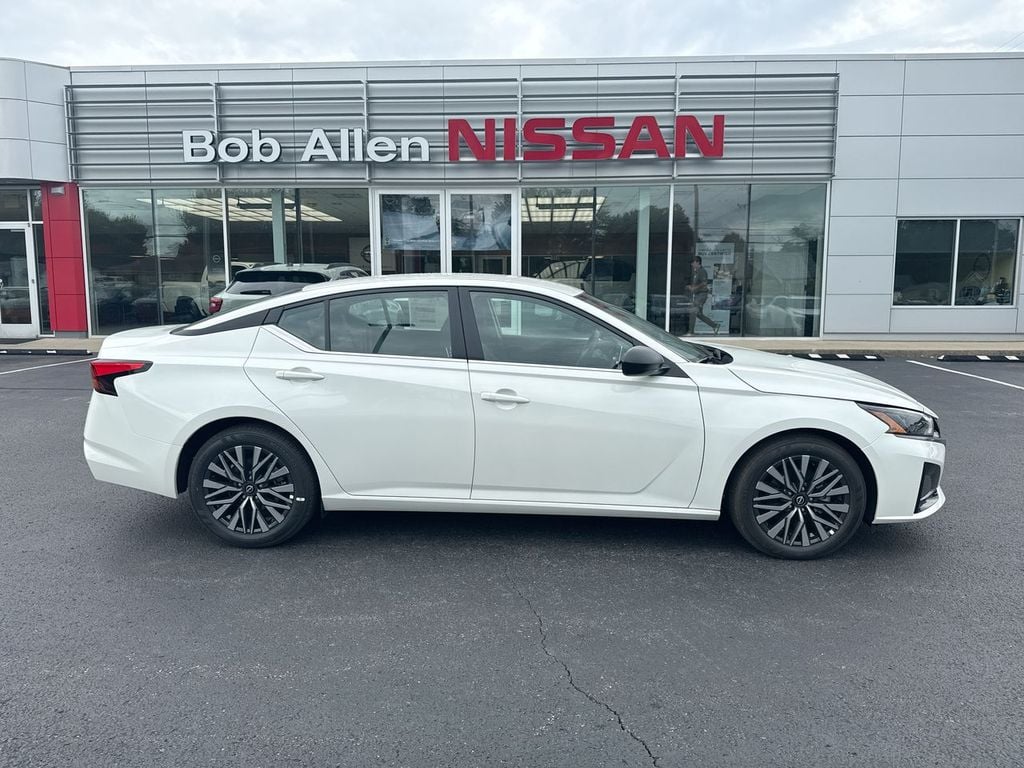 New 2026 Nissan Altima 2.5 SV - photo - 13