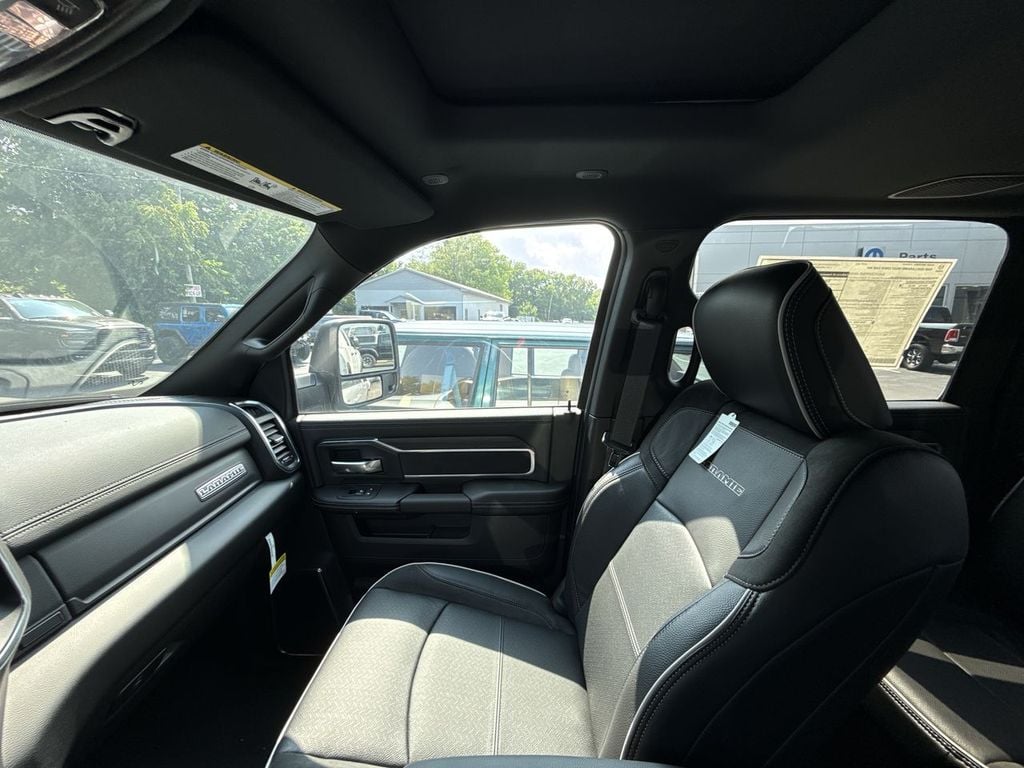 New 2026 Ram 2500 Laramie - photo - 30