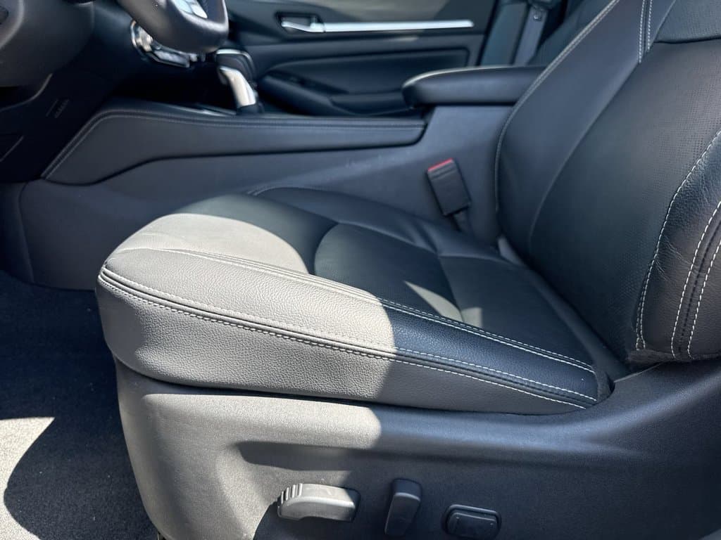 Pre-Owned 2025 Nissan Altima 2.5 SL - photo - 21