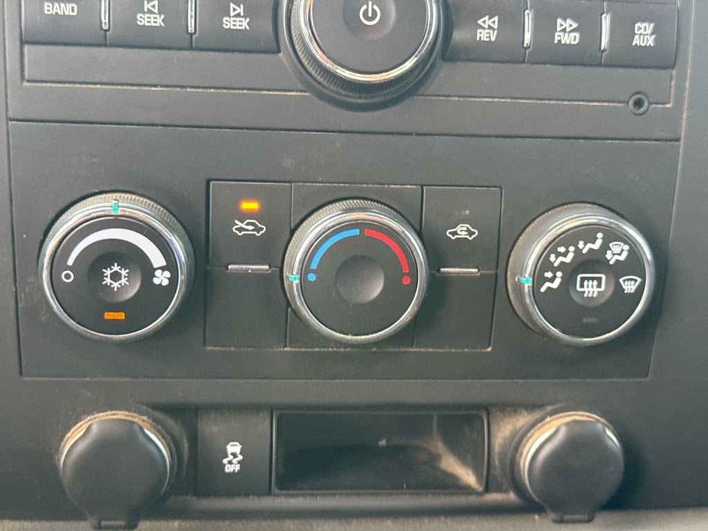 Pre-Owned 2012 Chevrolet Silverado 1500 LS - photo - 19