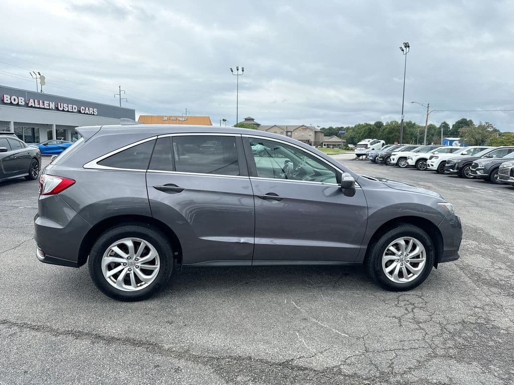 Pre-Owned 2017 Acura RDX Base - photo - 5