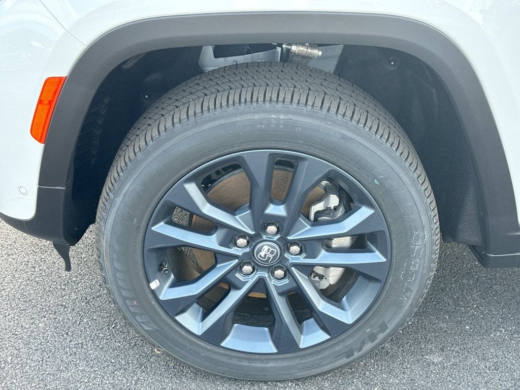 New 2026 Jeep Grand Cherokee L - photo - 9
