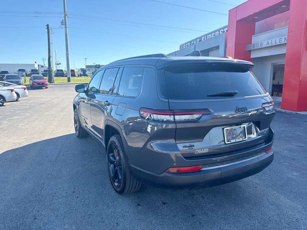 Pre-Owned 2026 Jeep Grand Cherokee L Limited - photo - 11