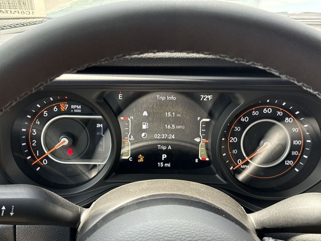 New 2026 Jeep Gladiator Sport S - photo - 23