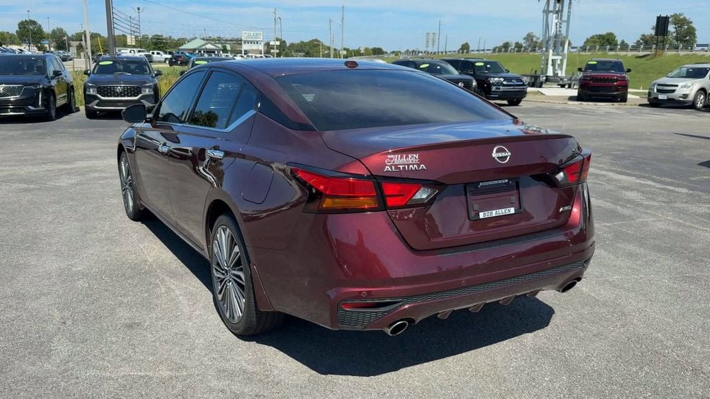 Pre-Owned 2025 Nissan Altima 2.5 SL - photo - 4