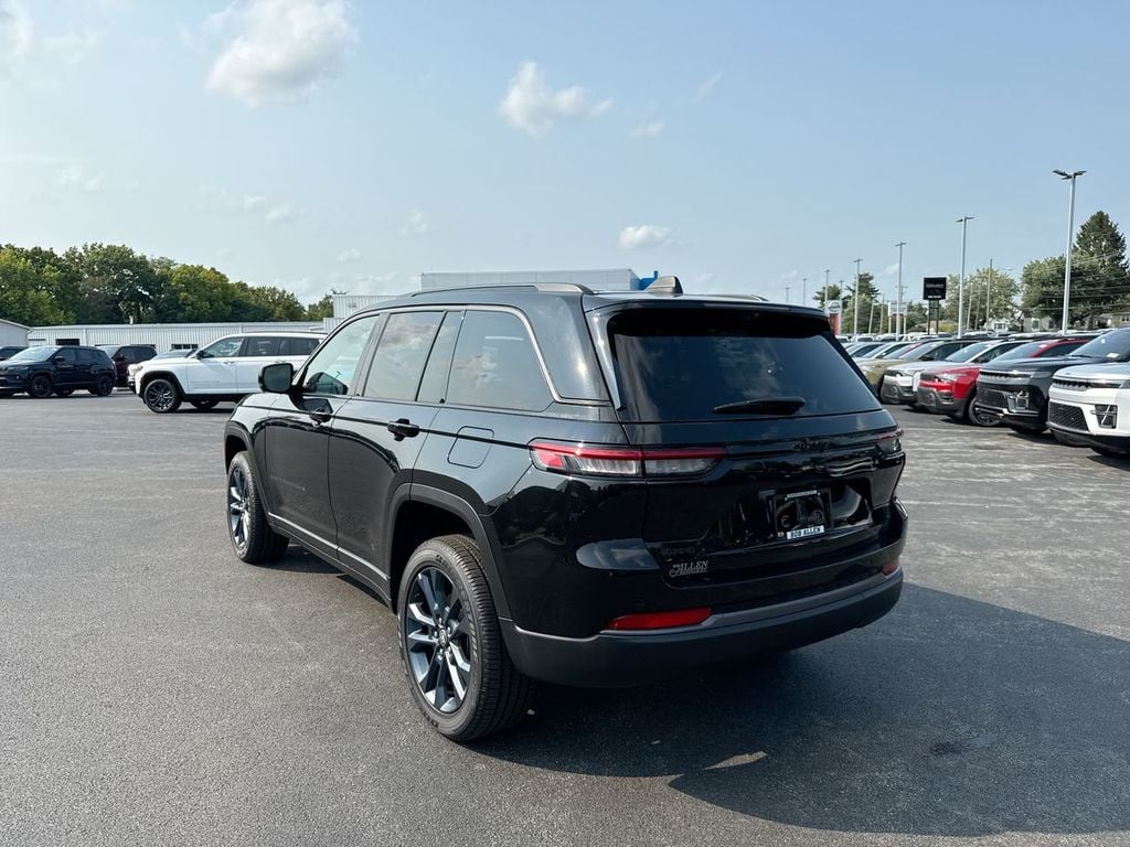 New 2026 Jeep Grand Cherokee - photo - 11