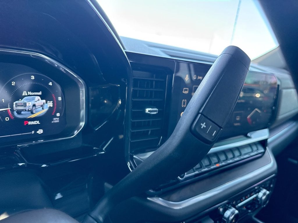 Pre-Owned 2026 GMC Sierra 3500HD SLT - photo - 25