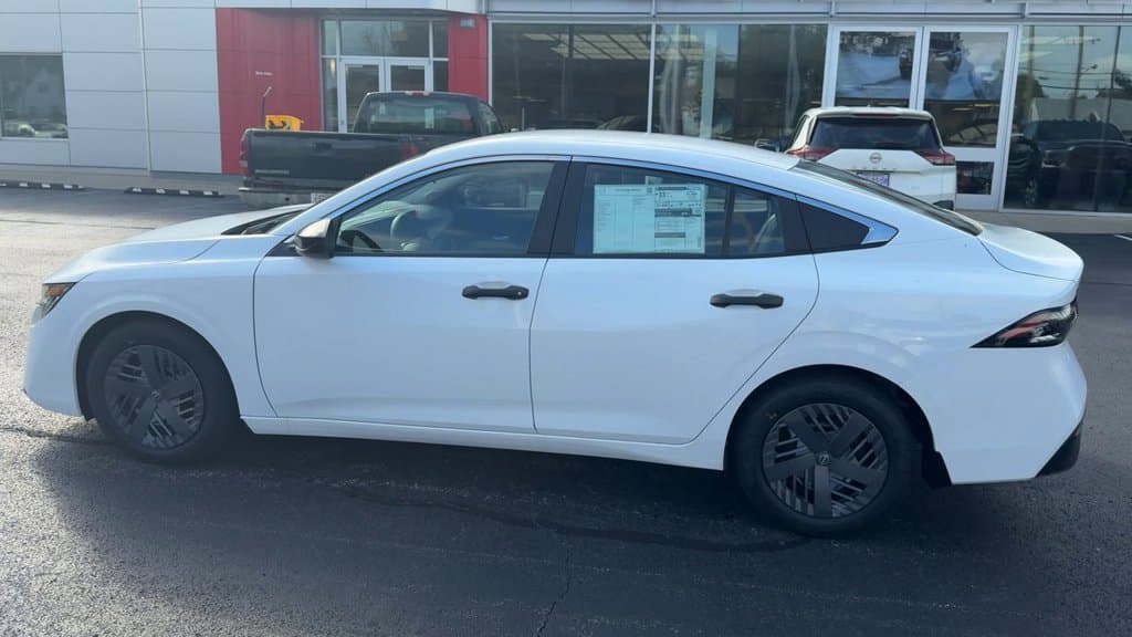 New 2027 Nissan Sentra S - photo - 3