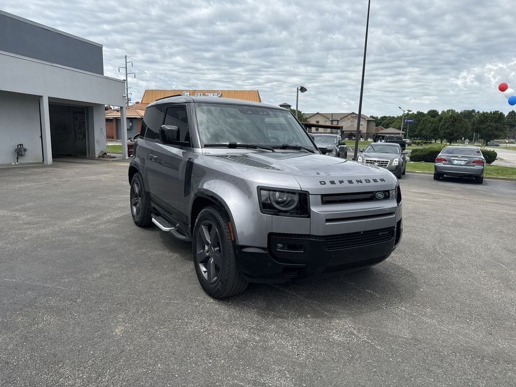 Pre-Owned 2023 Land Rover Defender 90 X-Dynamic SE - photo - 14
