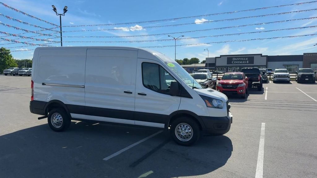Pre-Owned 2023 Ford Transit-250 Base - photo - 7