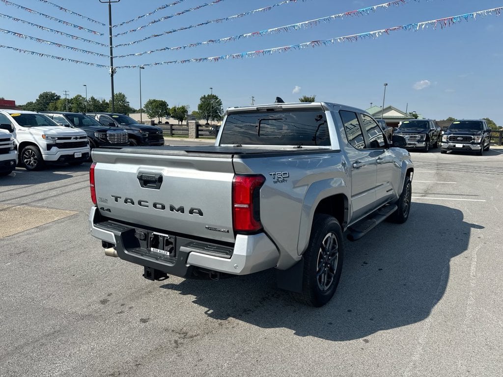 Pre-Owned 2025 Toyota Tacoma Hybrid TRD Sport - photo - 12