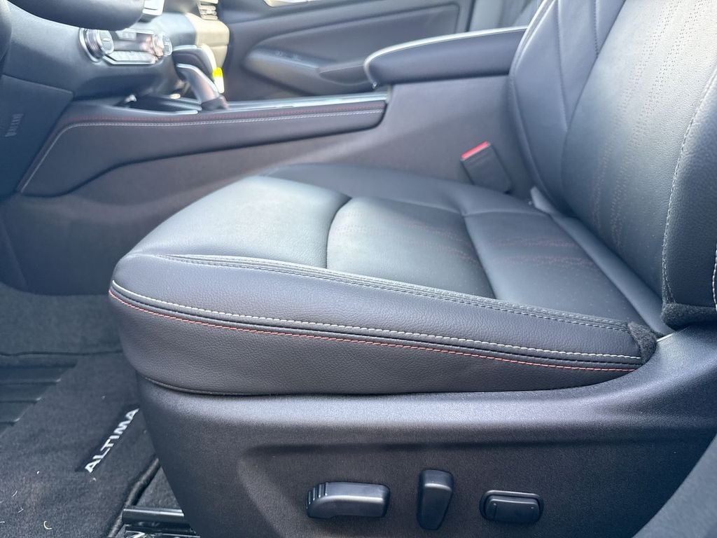 New 2026 Nissan Altima 2.5 SR - photo - 21