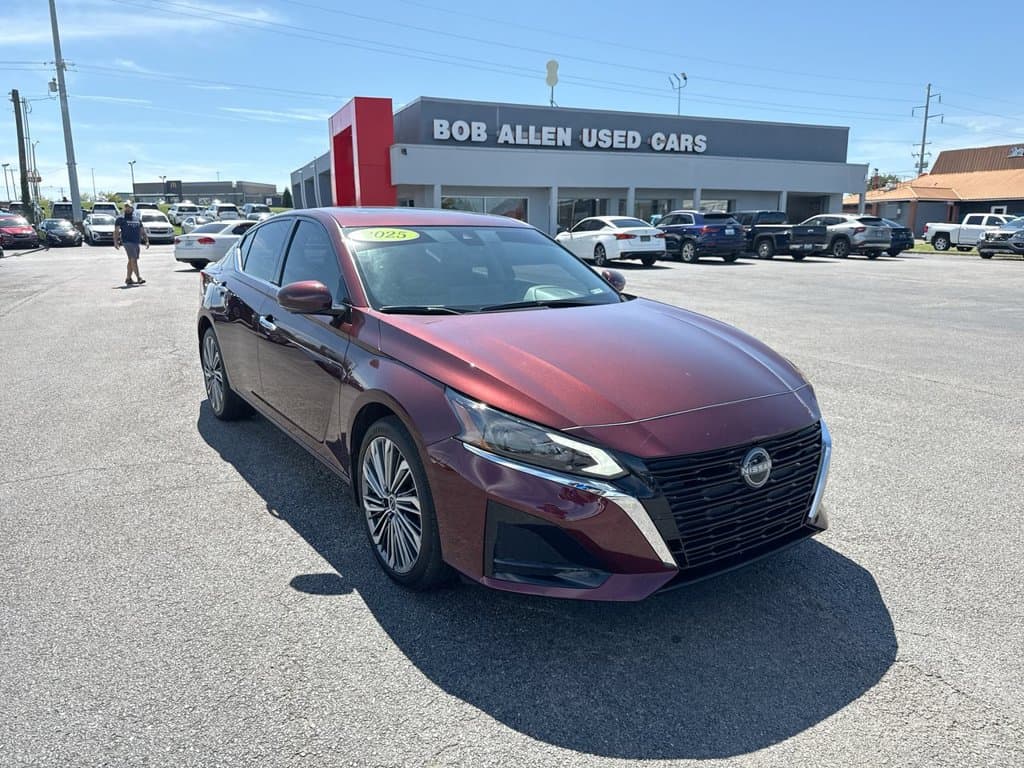 Pre-Owned 2025 Nissan Altima 2.5 SL - photo - 14