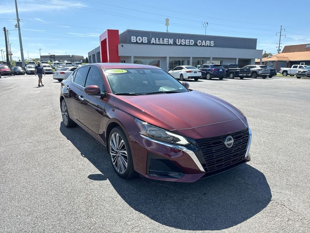 Pre-Owned 2025 Nissan Altima 2.5 SL - photo - 14