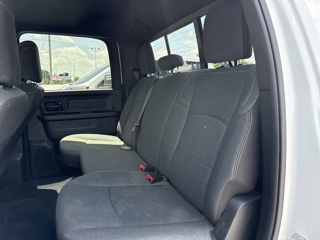 Pre-Owned 2024 Ram 3500 Tradesman - photo - 18