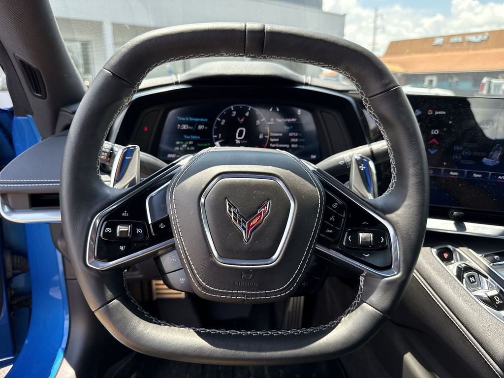 Pre-Owned 2025 Chevrolet Corvette Stingray - photo - 21