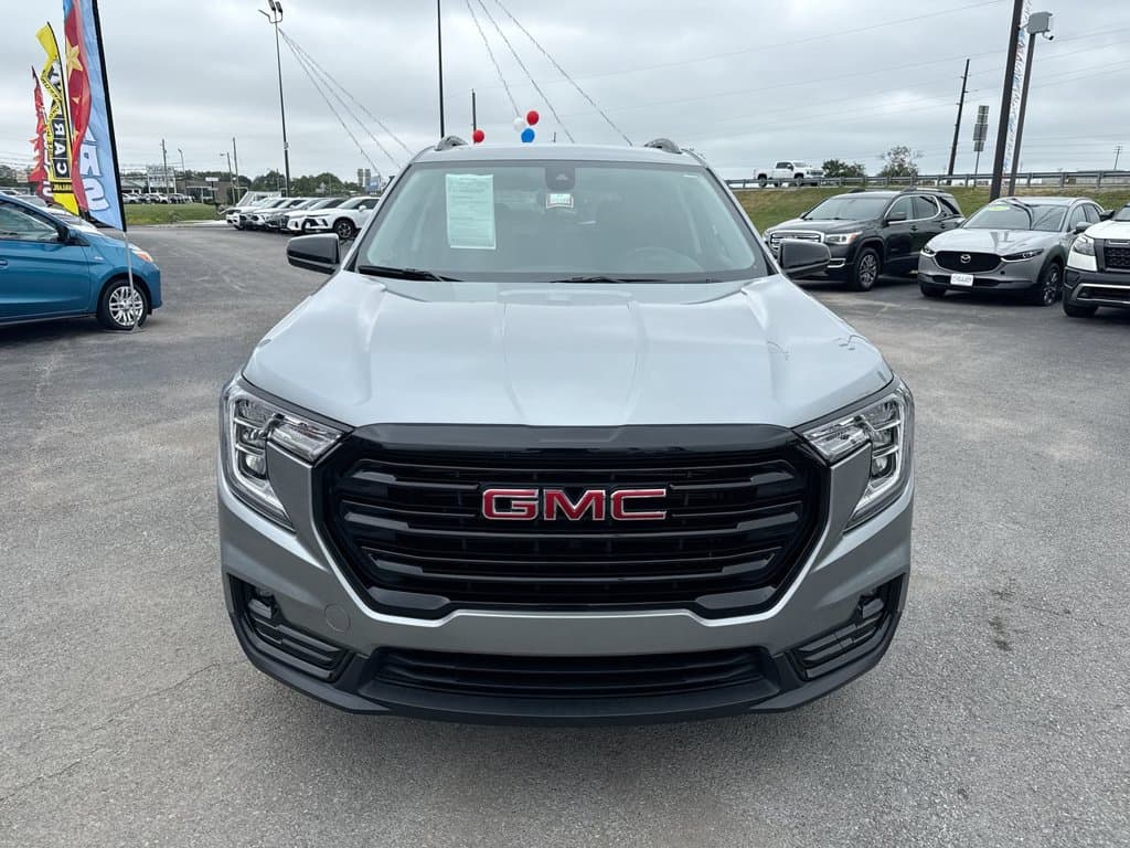 Pre-Owned 2024 GMC Terrain SLT - photo - 15