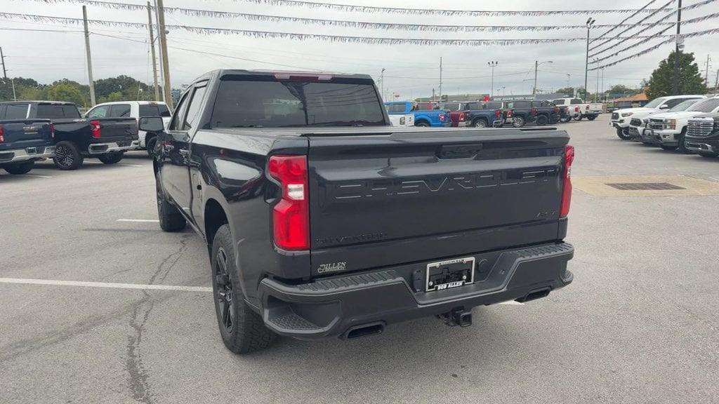 Pre-Owned 2024 Chevrolet Silverado 1500 RST - photo - 4