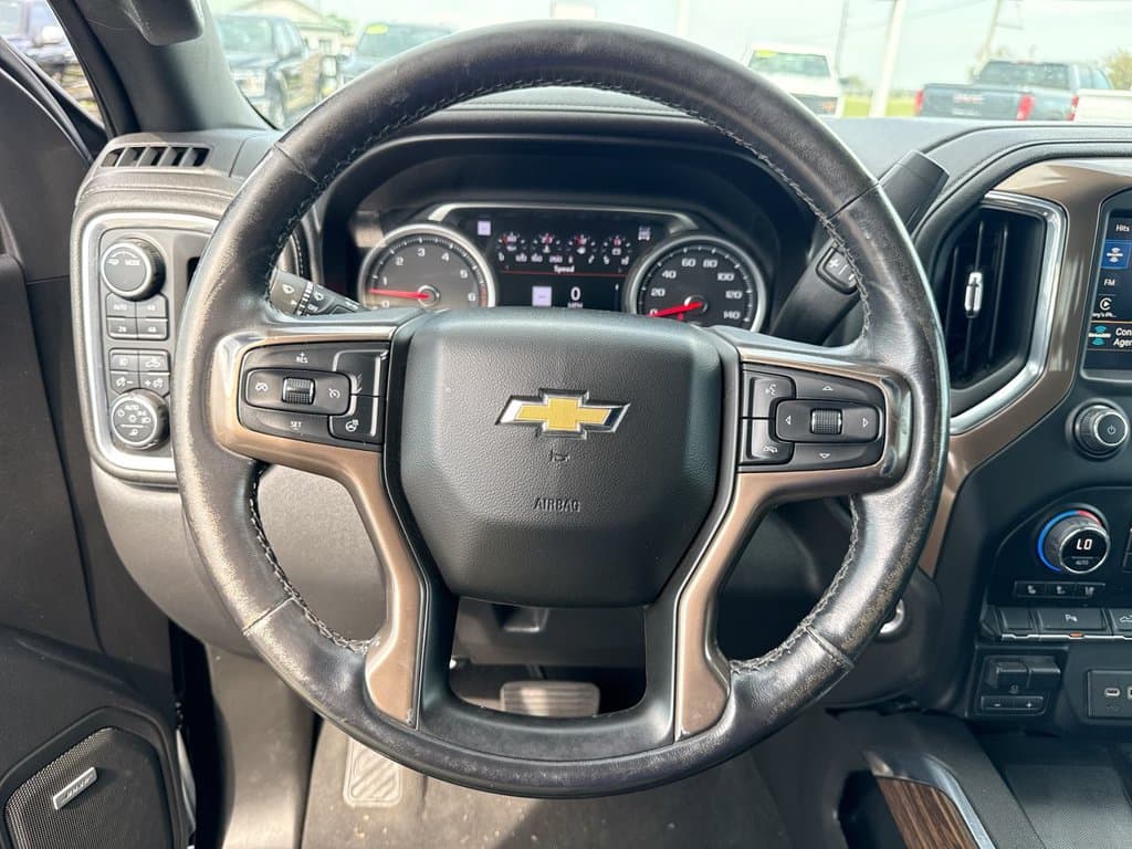 Pre-Owned 2021 Chevrolet Silverado 1500 High Country - photo - 22