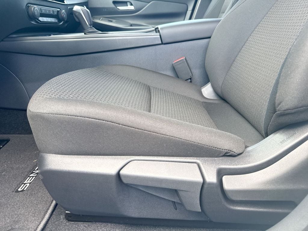 New 2027 Nissan Sentra S - photo - 21