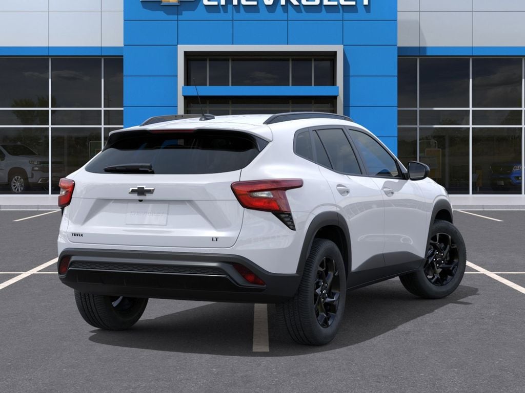 New 2026 Chevrolet Trax LT - photo - 3