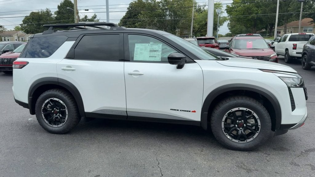 New 2026 Nissan Pathfinder Rock Creek - photo - 7
