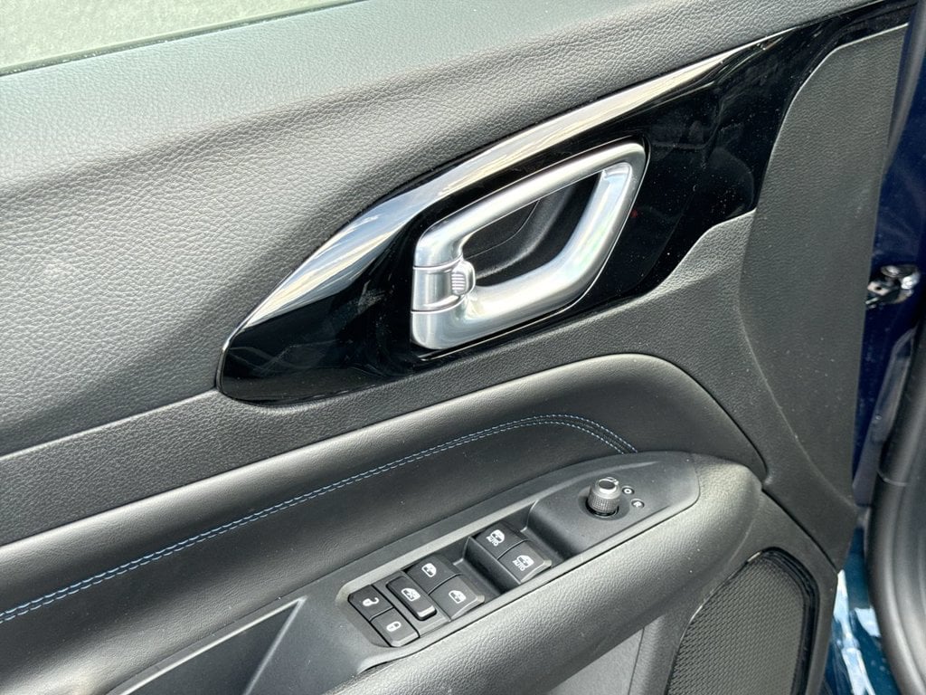 New 2026 Jeep Compass Latitude - photo - 19