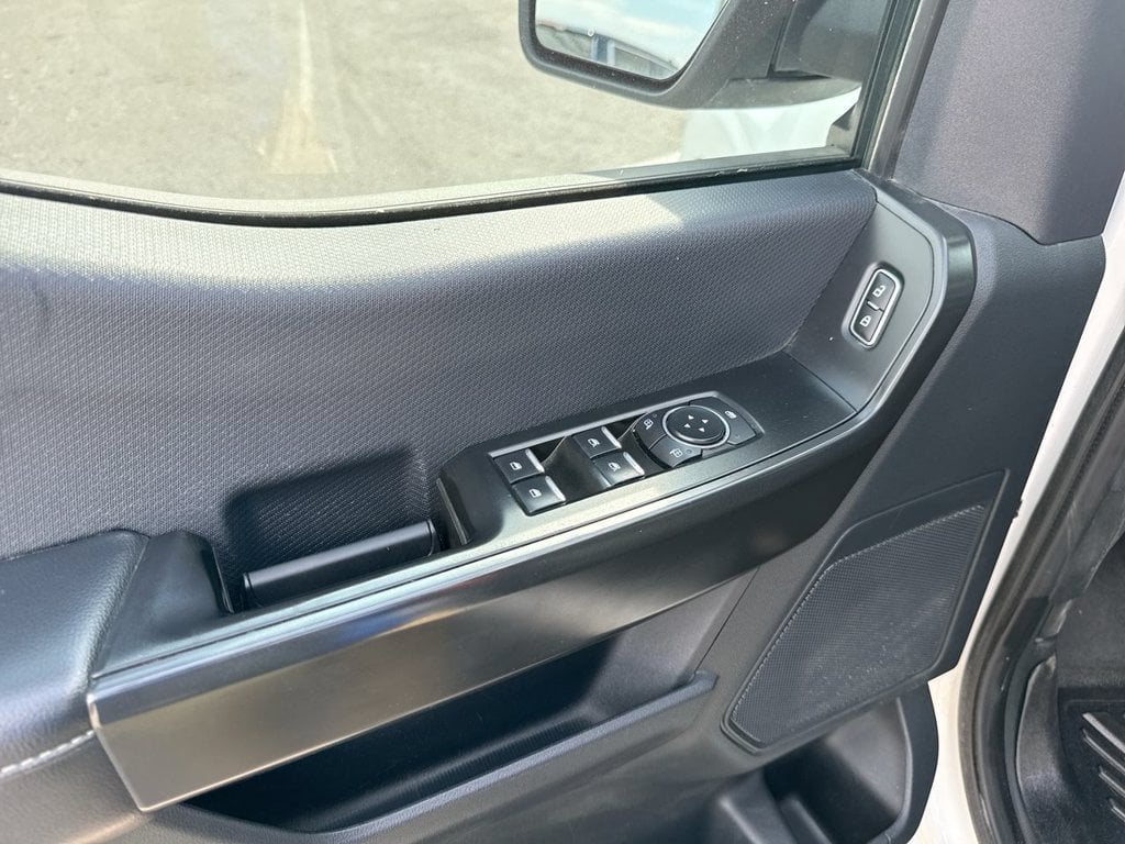 Pre-Owned 2024 Ford F-150 STX - photo - 19