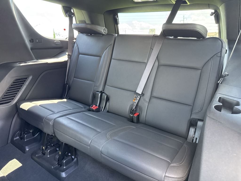 Pre-Owned 2025 Chevrolet Tahoe High Country - photo - 19