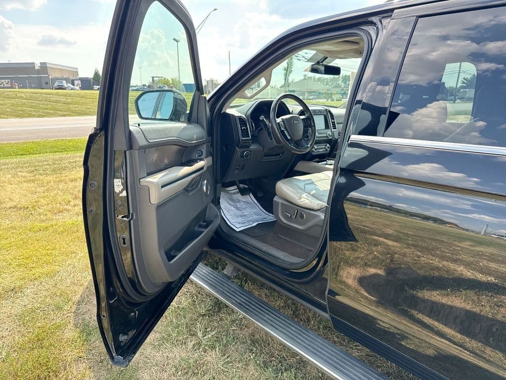 Pre-Owned 2019 Ford Expedition Max Limited - photo - 26