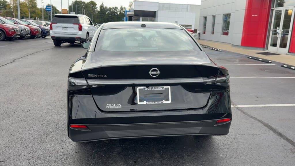 New 2027 Nissan Sentra SV - photo - 5